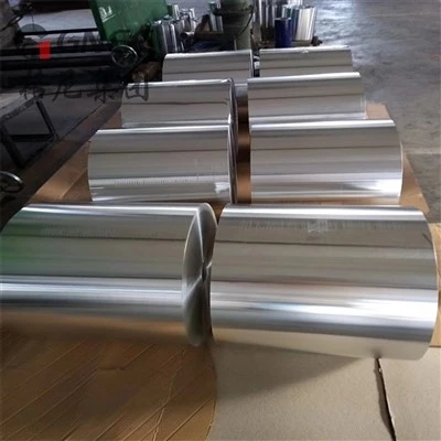 Alumiinifolio Jumbo Roll